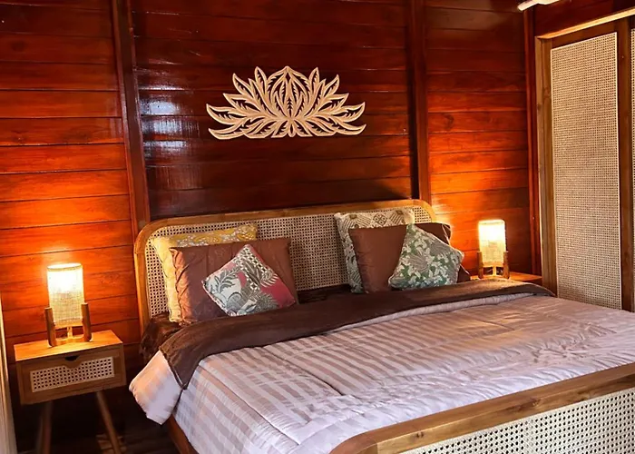 Lodge Balikaru Living *